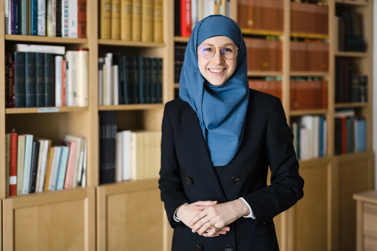 تعتبر الباحثة والشاعرة "فرانتشيسكا بوكا الدقر" واحدة من أبرز الوجوه الثقافية المسلمة في إيطاليا. ولدت في شمال إيطاليا عام 1987، وحصلت على د