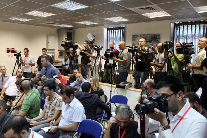 كشفت دراسة جديدة أن وسائل إعلام الاحتلال الإسرائيلي أسهمت بدور كبير في مَأْسَسَة العنف والجرائم الجسيمة التي ارتكبها كيان الاحتلال ضد الشعب