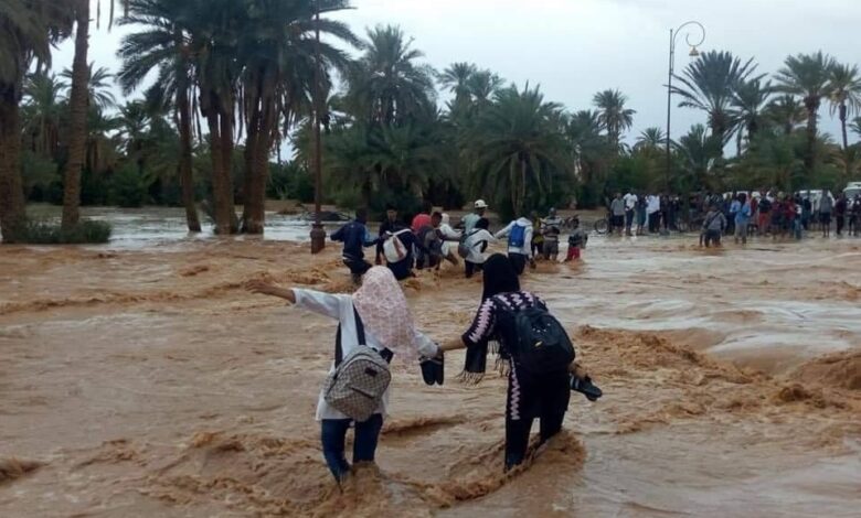 توقفت الدراسة اليوم الاثنين بعدد من المؤسسات التعليمية في عدد من أقاليم المملكة من بينها ورزازات التي قررت لجنتها الإقليمية لليقظة تعليق ا