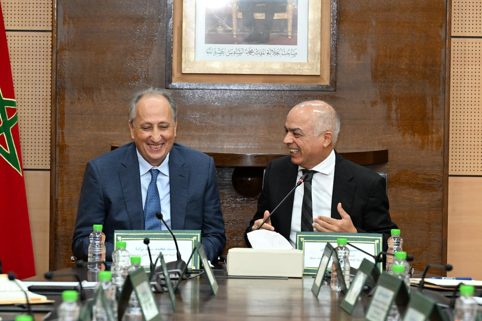 أوردت جرائد مغربية أن وزير التربية الوطنية والتعليم الأولي والرياضة محمد سعد برادة قد طلب تقويما موضوعيا لمشروع مؤسسات الريادة وتقريرا مفص