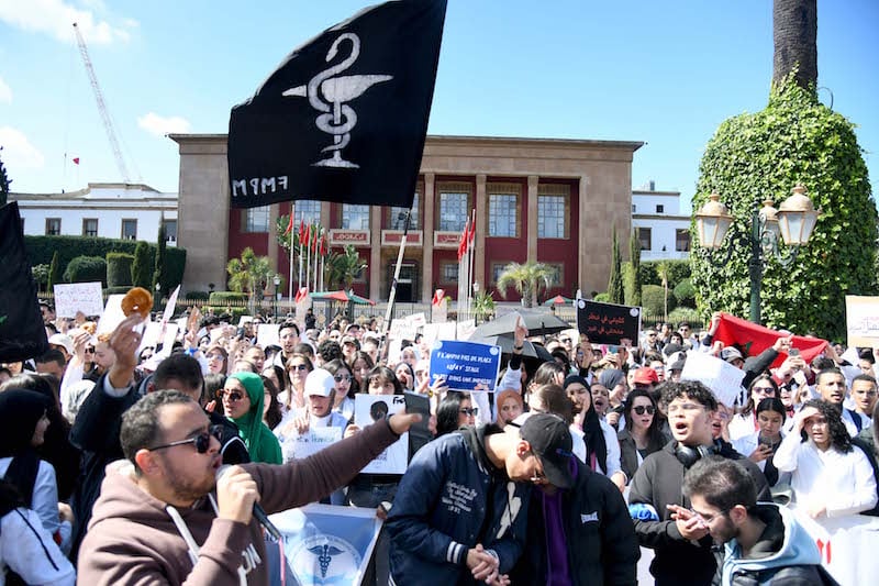 أفادت مصادر إعلامية متطابقة أن أزمة طلبة كلية الطب التي رافقت مرحلة وزير التعليم العالي والبحث العلمي والابتكار السابق عبد اللطيف ميراوي اق