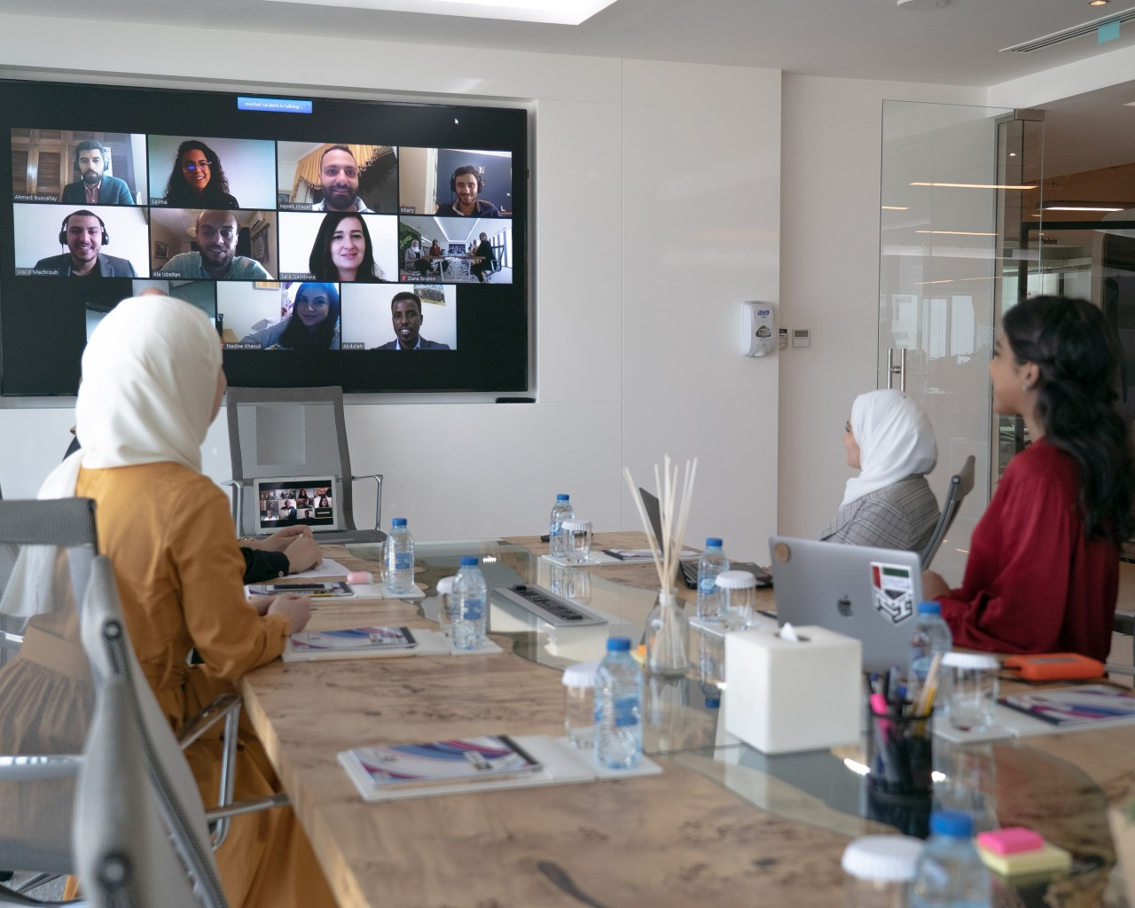 دعت ورقة بحثية صدرت حديثا المؤسسات والجهات الرسمية العربية، أن تبادر بإعداد القوى العاملة في منطقة الشرق الأوسط وشمال أفريقيا لمواجهة التح