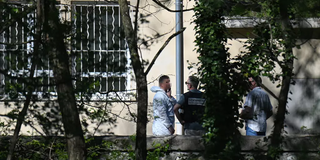 أحدثت جريمة القتل التي راح ضحيتها الشاب المالي أبو بكر سيسيه، يوم الجمعة، في مسجد خديجة الواقع ببلدة "لاغراند كومب" الصغيرة التي يقل عدد سك