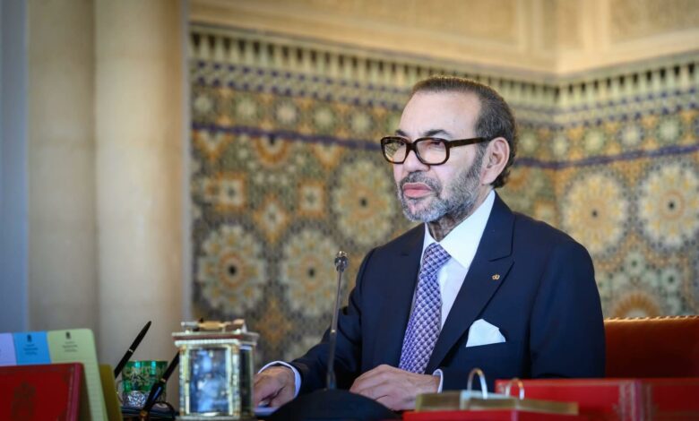 أصدر الملك محمد السادس توجيهاته السامية قصد الحرص على أن تكون عملية إعادة تكوين قطيع الماشية ناجحة على جميع المستويات، بكل مهنية، ووفقا لمعا