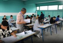 أعلنت وزارة التربية الوطنية والتعليم الأولي والرياضة أن عدد المترشحات والمترشحين لاجتياز الامتحان الوطني الموحد لنيل شهادة البكالوريا – دورة