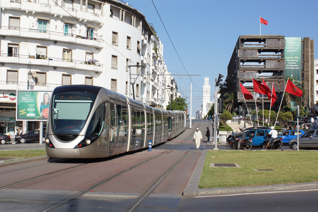 كشف المعهد المغربي لتحليل السياسات، أن مشاريع المراقبة الذكية في المغرب تعاني من تحديات بنيوية أبرزها محدودية التمويل وتفاوت الأولويات في أ