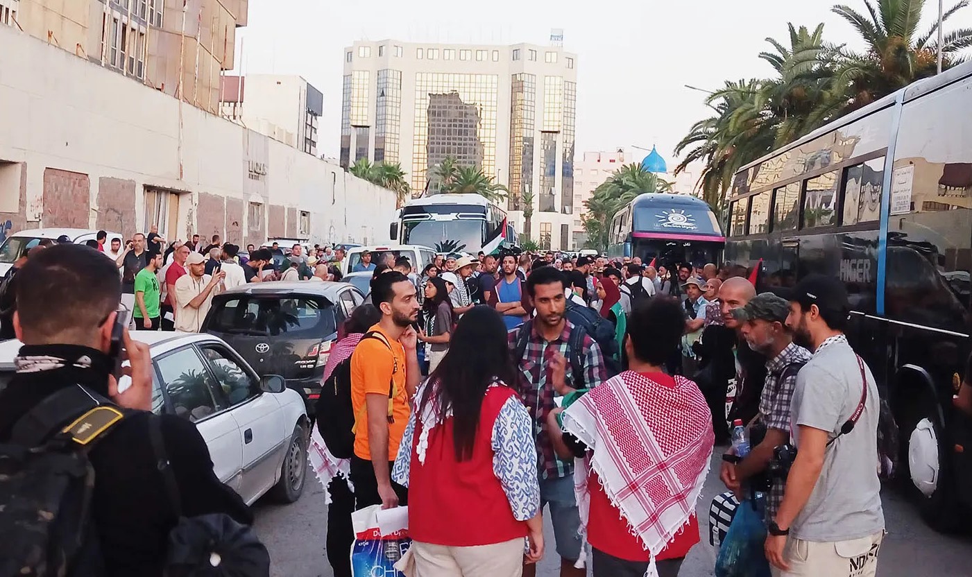 رحّلت مصر مغاربة من مطار القاهرة الدولي، بسبب عزمهم المشاركة في المسيرة العالمية لكسر الحصار عن غزة المرتقب انطلاقها اليوم من القاهرة لتصل