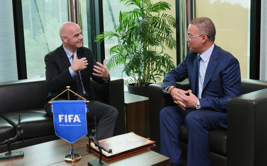 راسلت الحملة المغربية للمقاطعة الأكاديمية والثقافية لإسرائيل (MACBI) الجامعة الملكية المغربية لكرة القدم لحشد الدعم داخل الاتحاد الدولي لكر