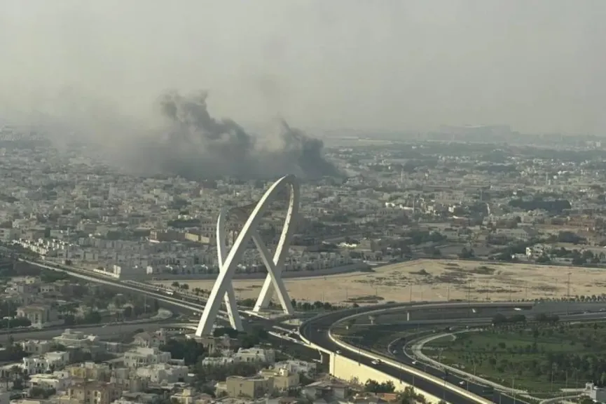 توالت المواقف العربية والدولية على إثر الانفجارات التي دوت في العاصمة القطرية الدوحة -اليوم الثلاثاء- الناجمة عن استهداف الكيان الإسرائيلي