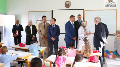 أعلنت وزارة التربية الوطنية والتعليم الأولي والرياضة أن حوالي 8 ملايين و271 ألف تلميذة وتلميذ التحقوا أمس الإثنين، بمقاعدهم الدراسية، منهم