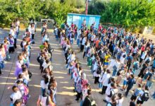 تنطلق الدراسة بشكل فعلي وإلزامي بداية من يوم الاثنين 08 شتنبر 2025، تحت شعار: "من أجل مدرسة ذات جودة". وكان أطر وموظفو الإدارة التربوية وال