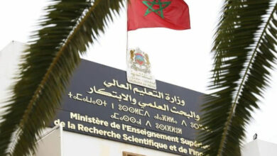 تصاعد الجدل حول مشروع القانون رقم 59.24 المتعلق بالتعليم العالي، الذي صادقت عليه الحكومة مؤخرا، وأثار رفضا واسعا في صفوف الأساتذة الجامعيين