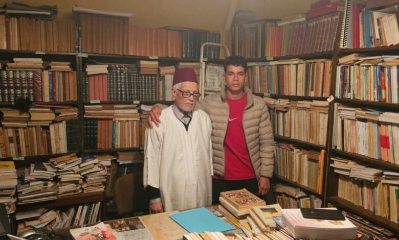 توفي الفقيه العلامة المؤرخ والروائي والشاعر محمد السعيدي الرجراجي في ساعة متأخرة من ليلة الأربعاء 16 ربيع الثاني الموافق للثامن من أكتوبر