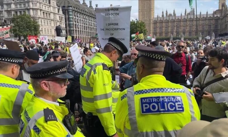 هزّ تحقيق استقصائي بثّته هيئة الإذاعة البريطانية (BBC) أركان شرطة العاصمة البريطانية لندن، بعد أن فضح ممارسات وأحاديث صادمة لضباط ما زالوا