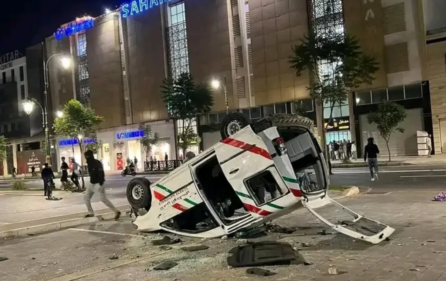 كشفت وزارة الداخلية، أمس الخميس، أن بعض الأشكال الاحتجاجية التي عمت عدد من المدن المغربية مؤخرا اتخذت منحى تصعيديا جسيما بتحولها إلى تجمهرا