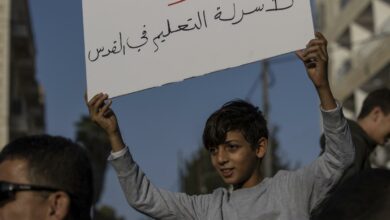 حذّر طارق عكش الباحث الفلسطيني في السياسة الدولية والرئيس السابق لمجلس أولياء الأمور في مدارس الإيمان في مدينة القدس، من استثمار الاحتلال