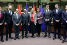 أكدت الممثلة السامية للاتحاد الأوروبي للشؤون الخارجية والسياسة الأمنية، كايا كالاس، أمس الخميس بالرباط، أن منح الصحراء المغربية حكما ذاتيا