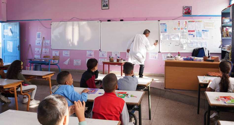 أثارت نتائج البرنامج الدولي لتقييم التلاميذ "PISA 2025"، الصادرة يوم الثلاثاء 8 شتنبر 2026 عن منظمة التعاون والتنمية الاقتصادية (OECD)، موج