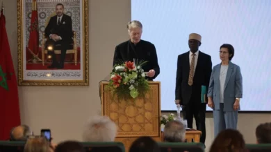 أطلقت أكاديمية المملكة المغربية بالرباط المبادرة الثقافية الدولية "دار عوالم الكتاب" (la Maison des Mondes du Livre)، تزامنا مع اختيار منظ